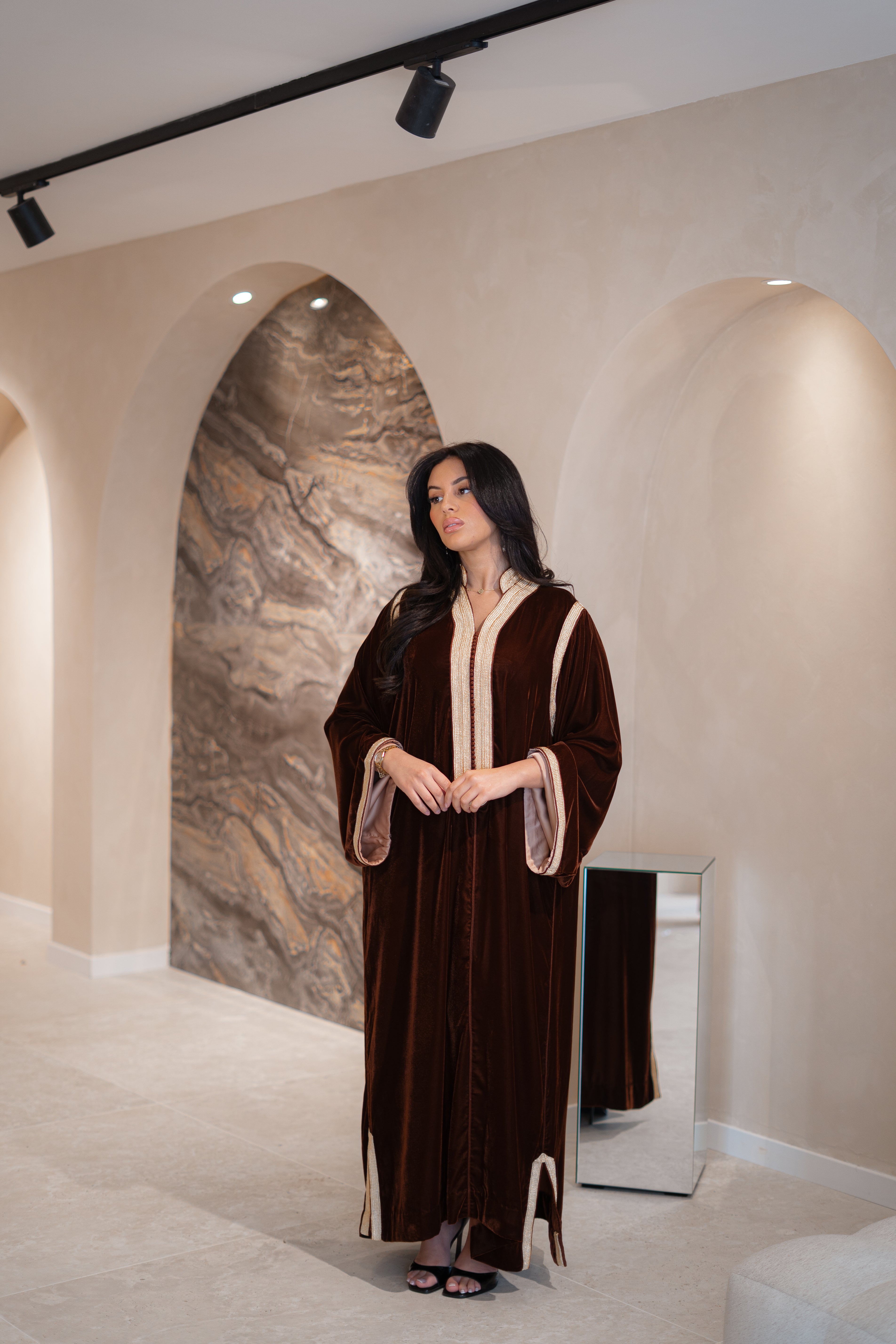 Gandoura Saloua en velours de soie