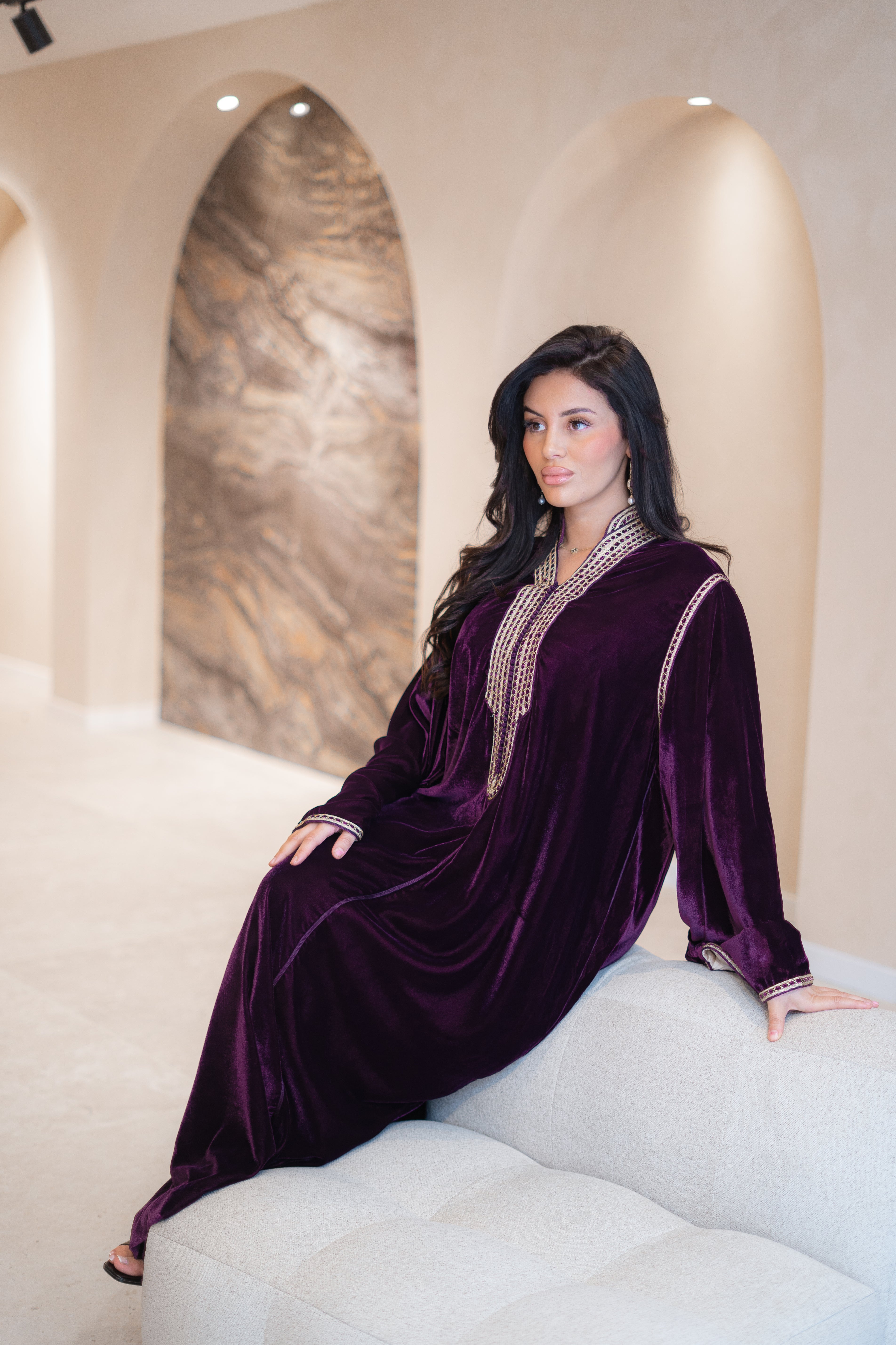 Gandoura Youssra en velours de soie
